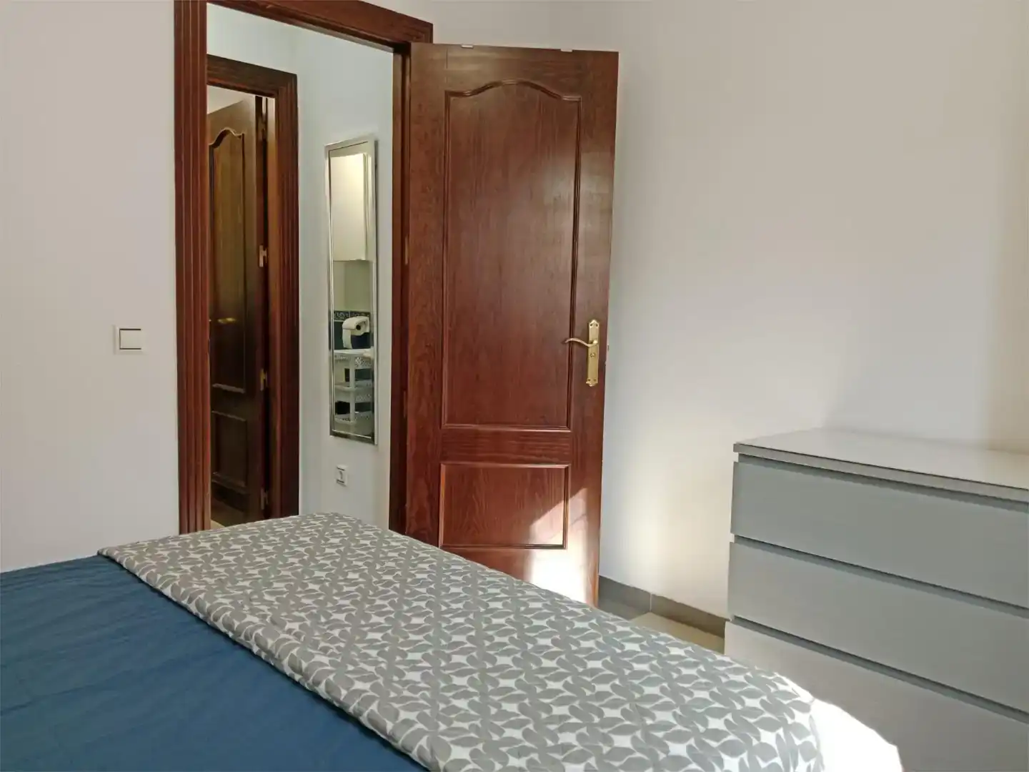 Dormitori de Apartament en venda en Roquetas de Mar amb Aire condicionat
