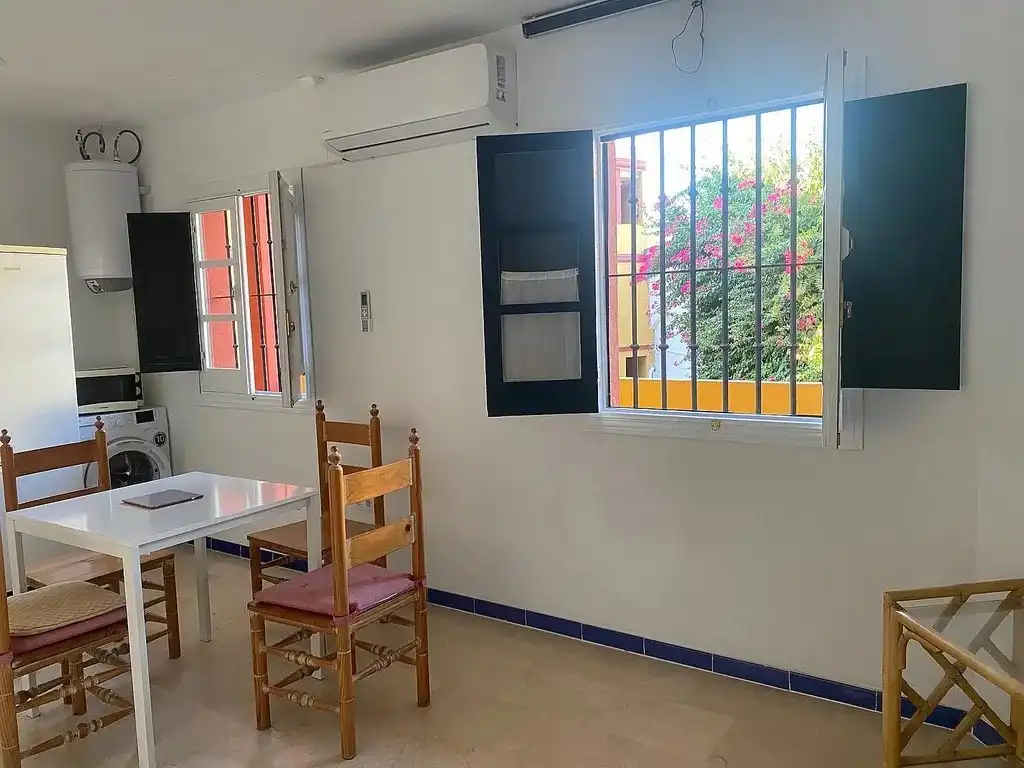 Dining room of Study for sale in Casco Antiguo