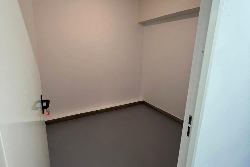 Photo 1 of Box room to rent in Ventas, Madrid