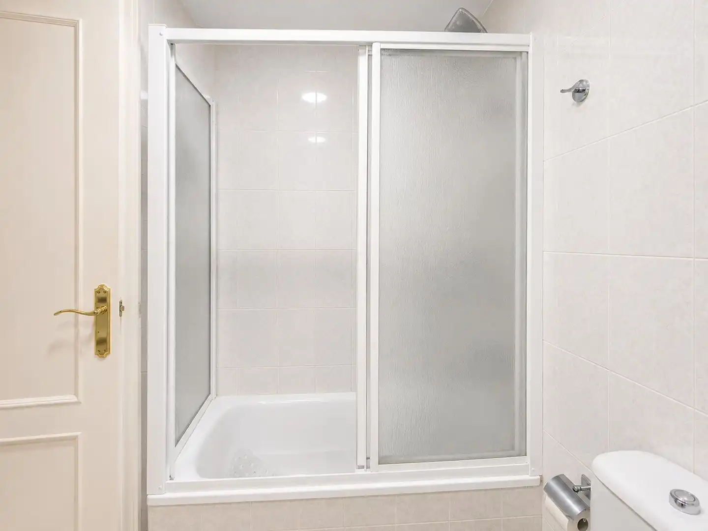 Bathroom of Detached homes for rent in Chipiona  with Air Conditioner, Furnished and Balcony