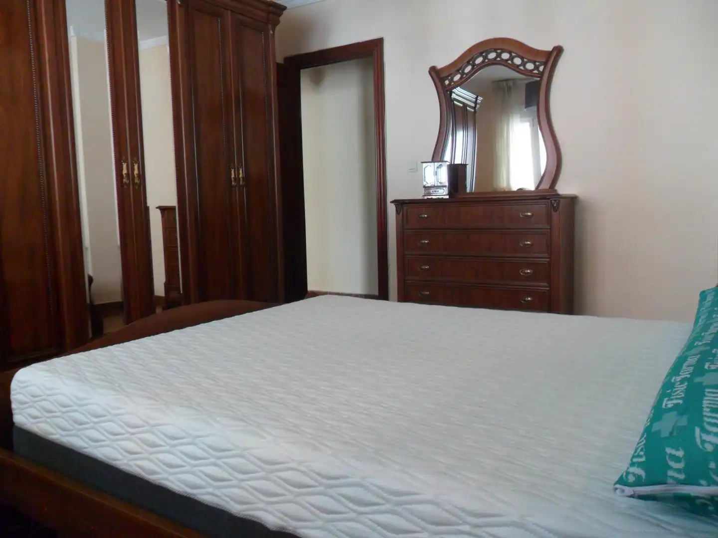 Habitación de Piso de alquiler en Granada con Aire acondicionado, Calefacción y Terraza