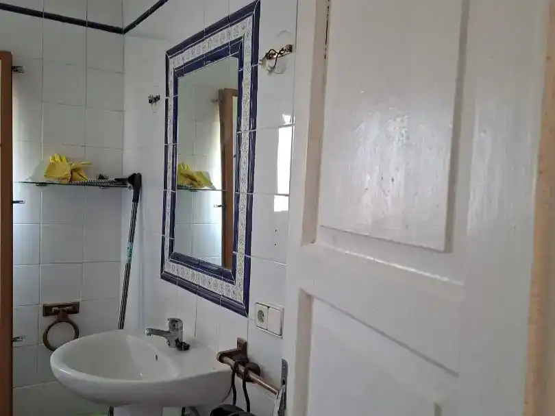 Baño de Dúplex en venta en Llanos del Caudillo con Balcón