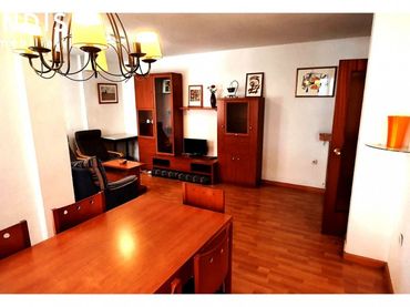 Flat with balcony to rent in Avenida Gran Passeig de Ronda