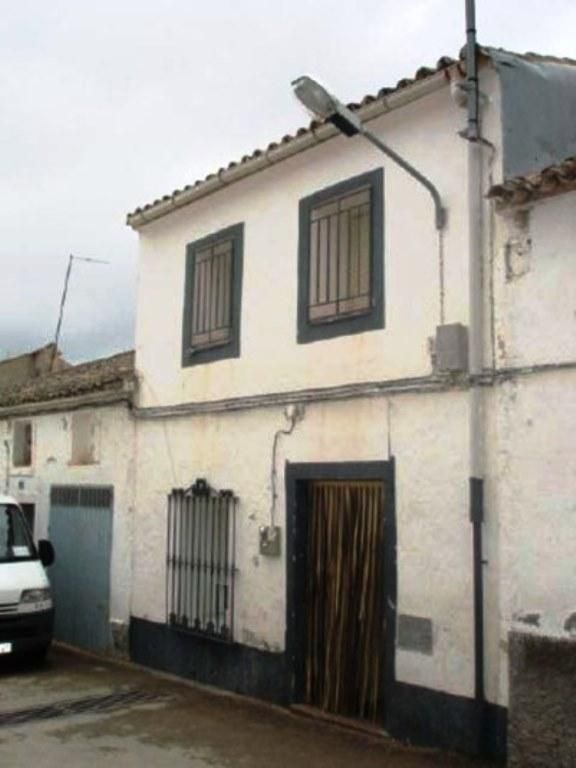 Exterior view of House or chalet for sale in Begíjar