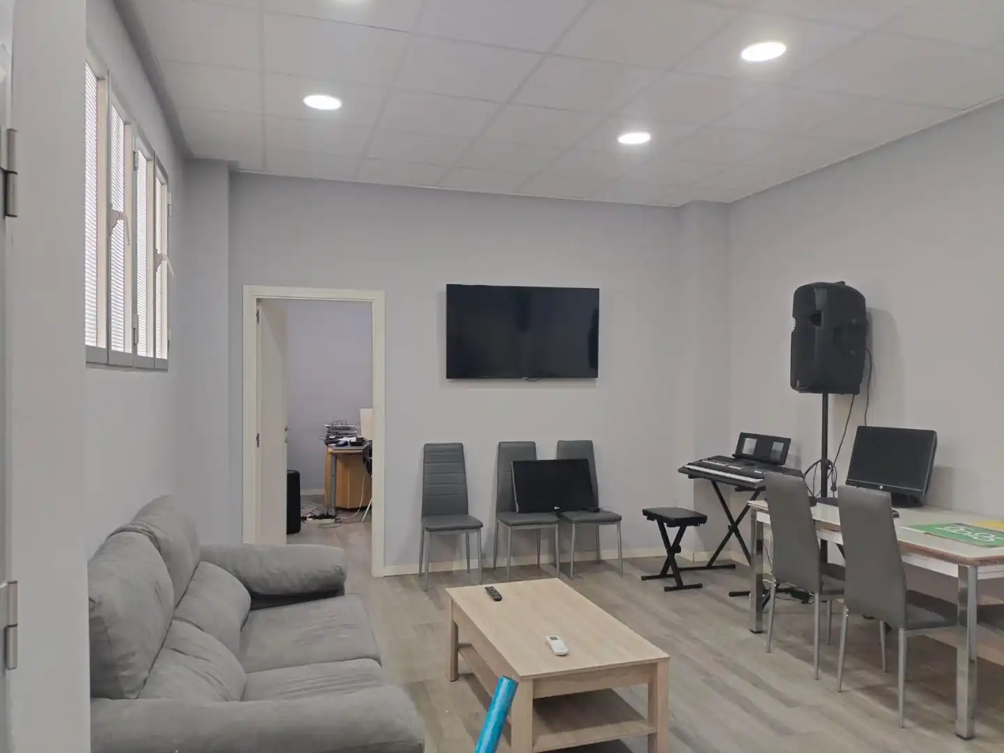 Wohnzimmer von Erdgeschoss zum Verkauf in Canals mit Klimaanlage und Alarm