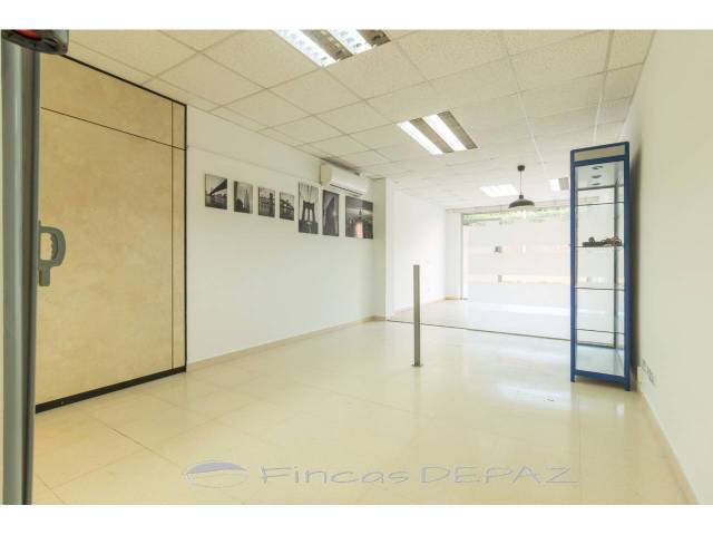 Local comercial en Alquiler en 310 en Muntanyeta