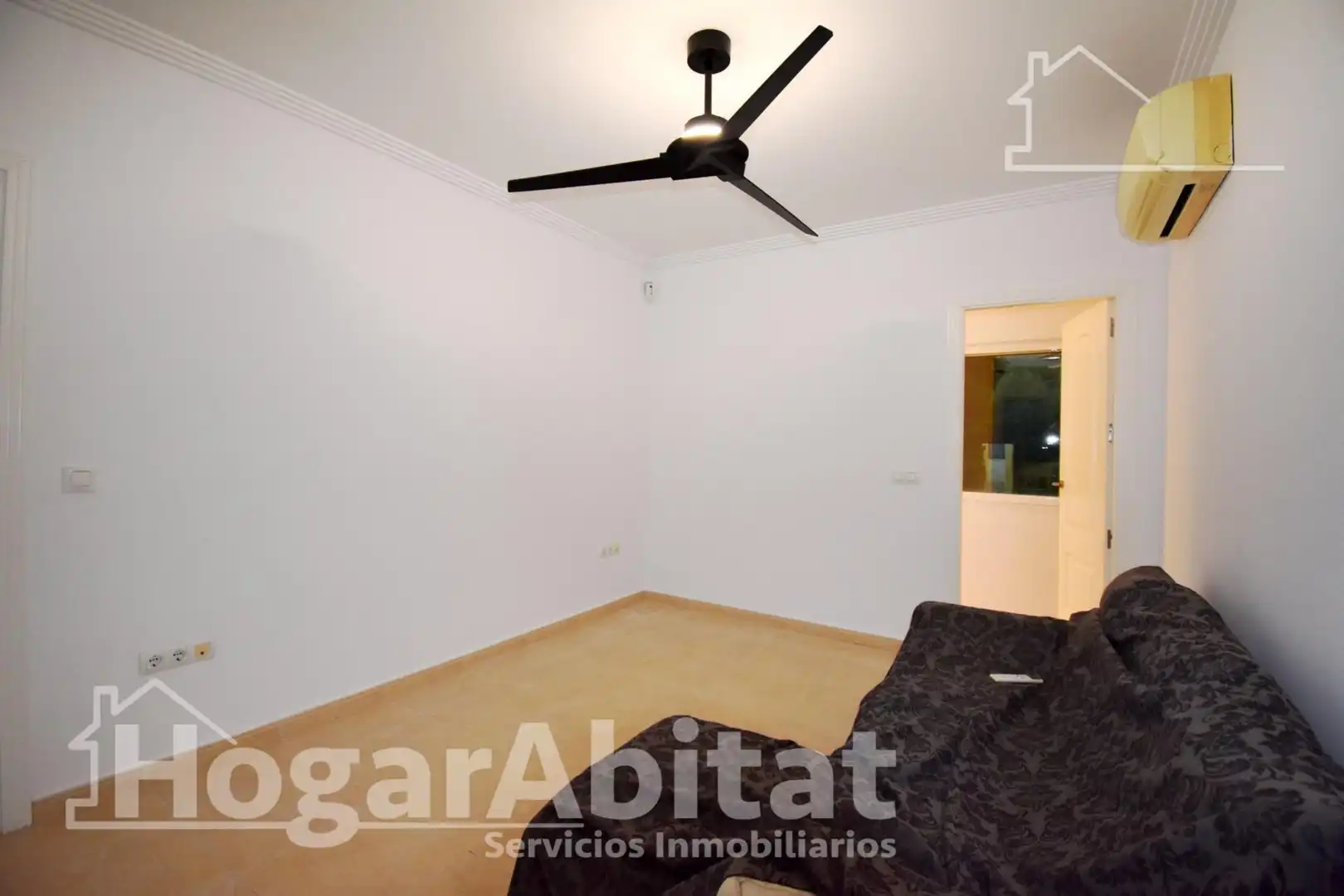 Habitación de Casa o chalet en venta en Beniarbeig con Aire acondicionado, Jardín privado y Terraza