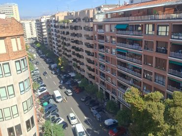 Appartement avec balcon à vendre à Calle San Antón 32