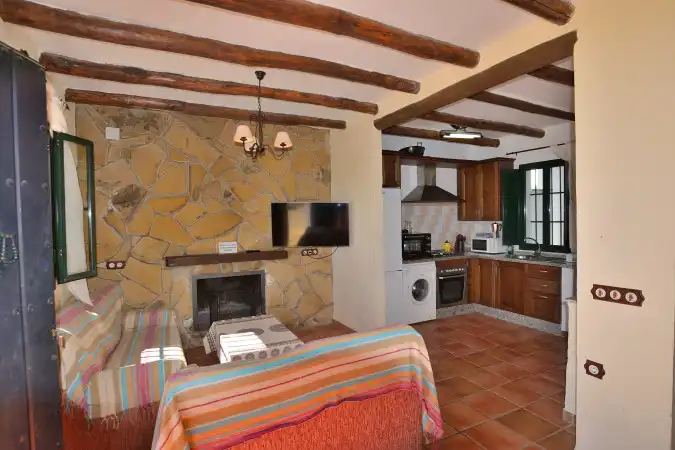 Cocina de Finca rústica en venta en Zahara con Aire acondicionado, Calefacción y Jardín privado