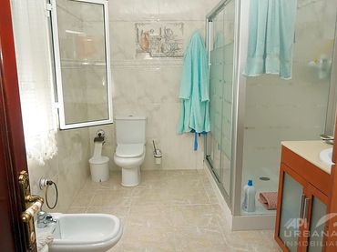 Maison avec balcon à vendre à Catalina Marín