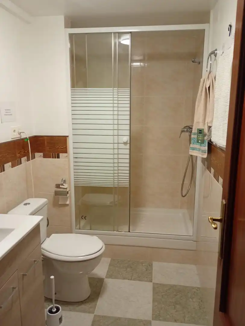 Badezimmer von Wohnungen zur Miete in Chauchina, Granada