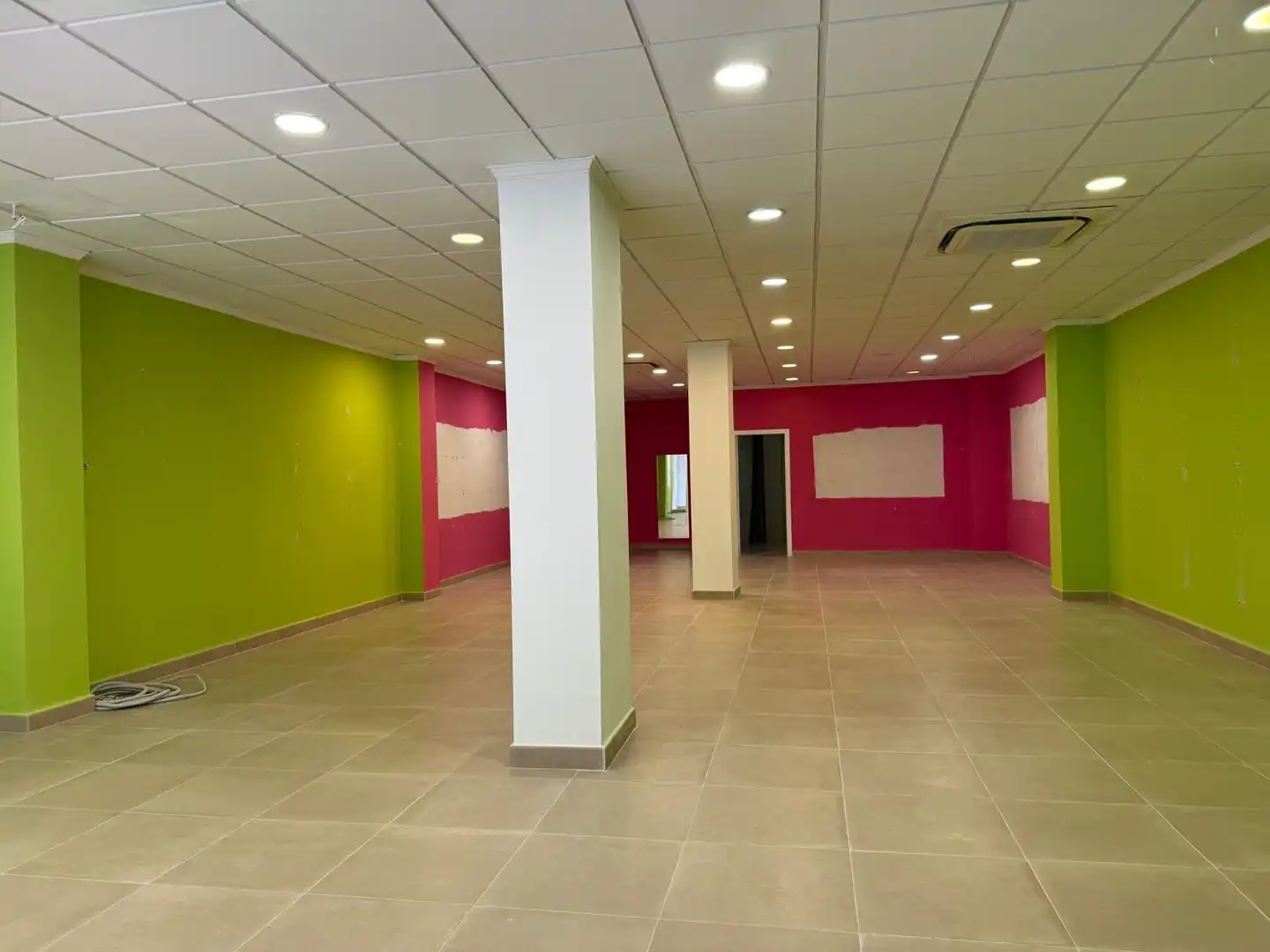 Commercial properties for rent in Buñol