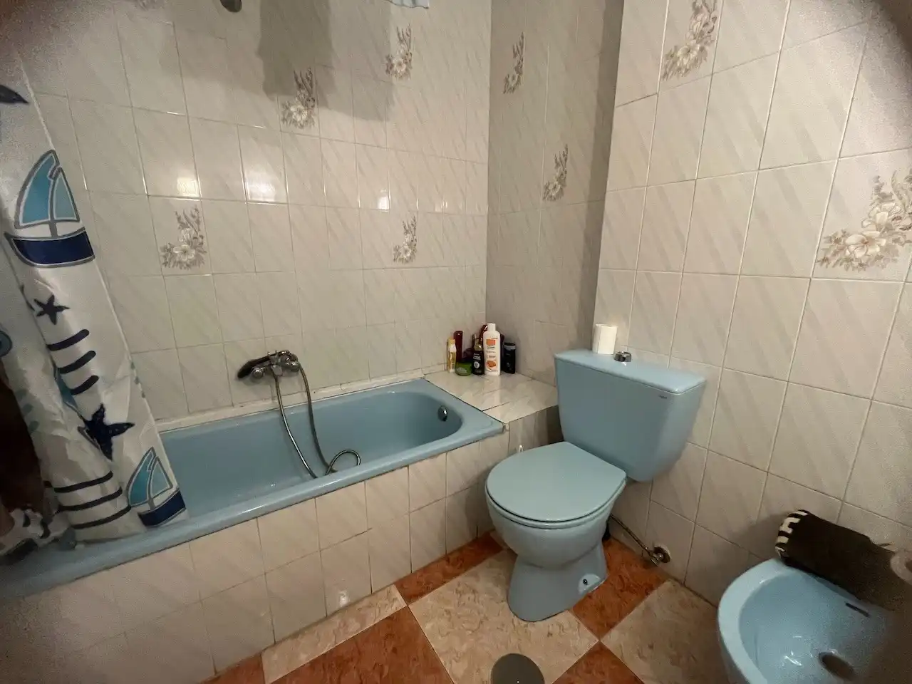 Bathroom of Flat for sale in Vélez-Málaga