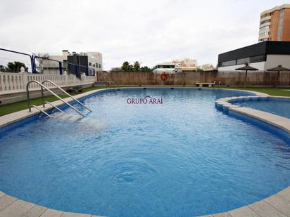 Piscina de Pis en venda en Alicante / Alacant amb Jardí privat, Terrassa i Traster
