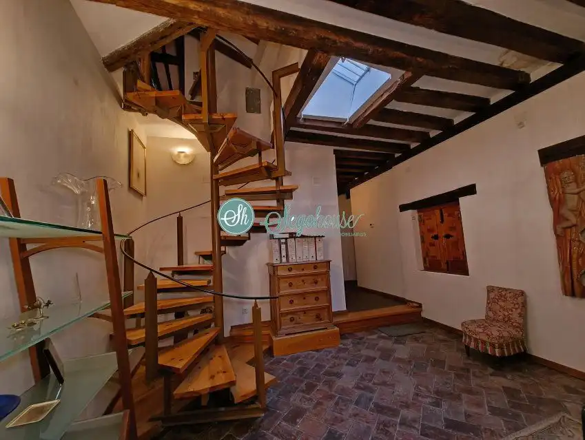 Flat for sale in Segovia  with Heating
