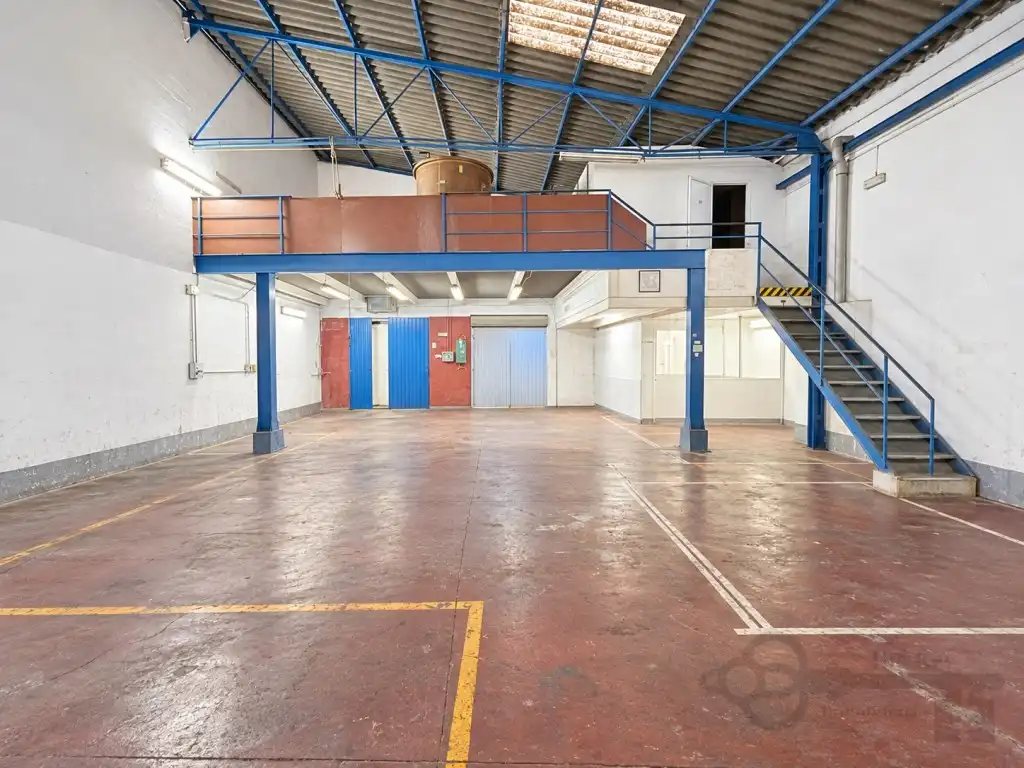 Industrial building for sale in Calle Huerto, imagen 5