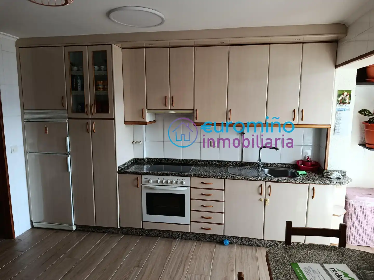 Cocina de Piso en venta en A Cañiza   con Calefacción, Trastero y Amueblado