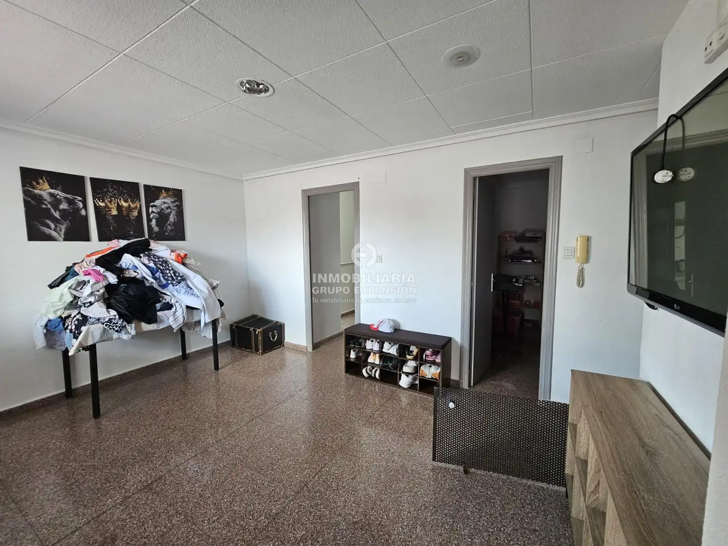 Houses for sale in Aspe  with Air Conditioner, Terrace and Storage room