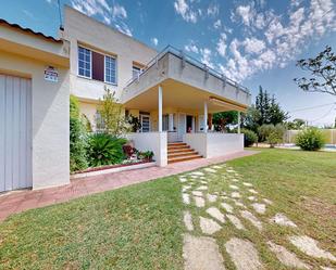 Vista exterior de Casa o xalet en venda en Valls amb Terrassa i Piscina