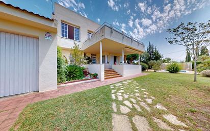 Exterior view of House or chalet for sale in Valls  with Terrace and Swimming Pool