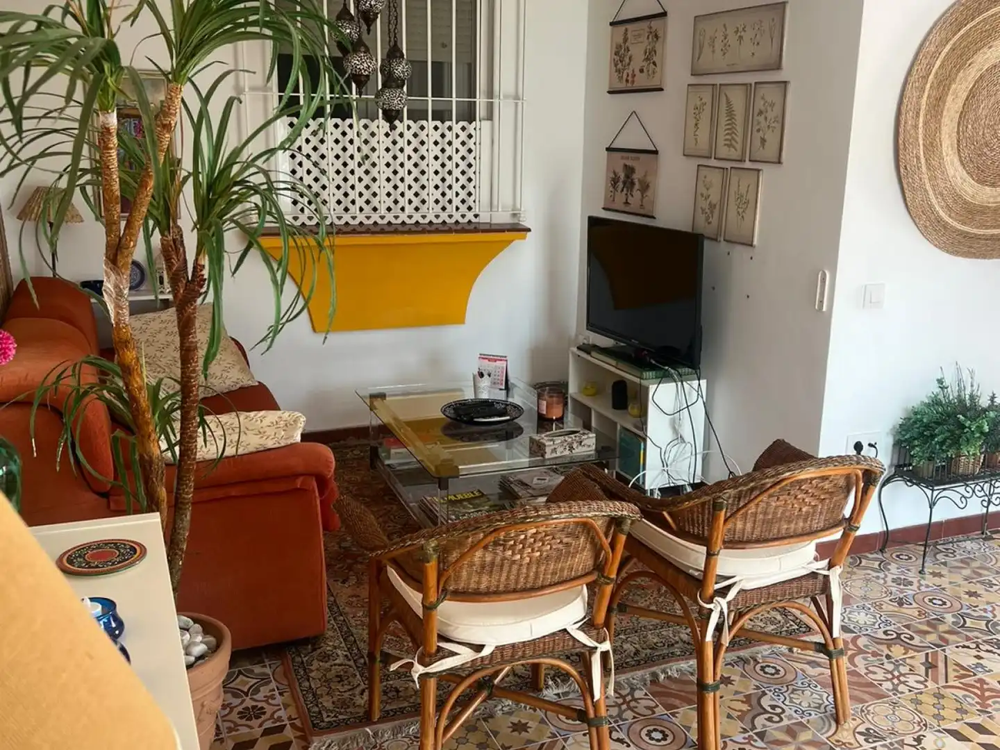 Living room of Houses for sale in Chiclana de la Frontera  with Storage room, Swimming Pool and Oven