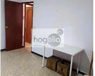 Bedroom of Flat to rent in  Sevilla Capital  with Air Conditioner, Terrace and Furnished