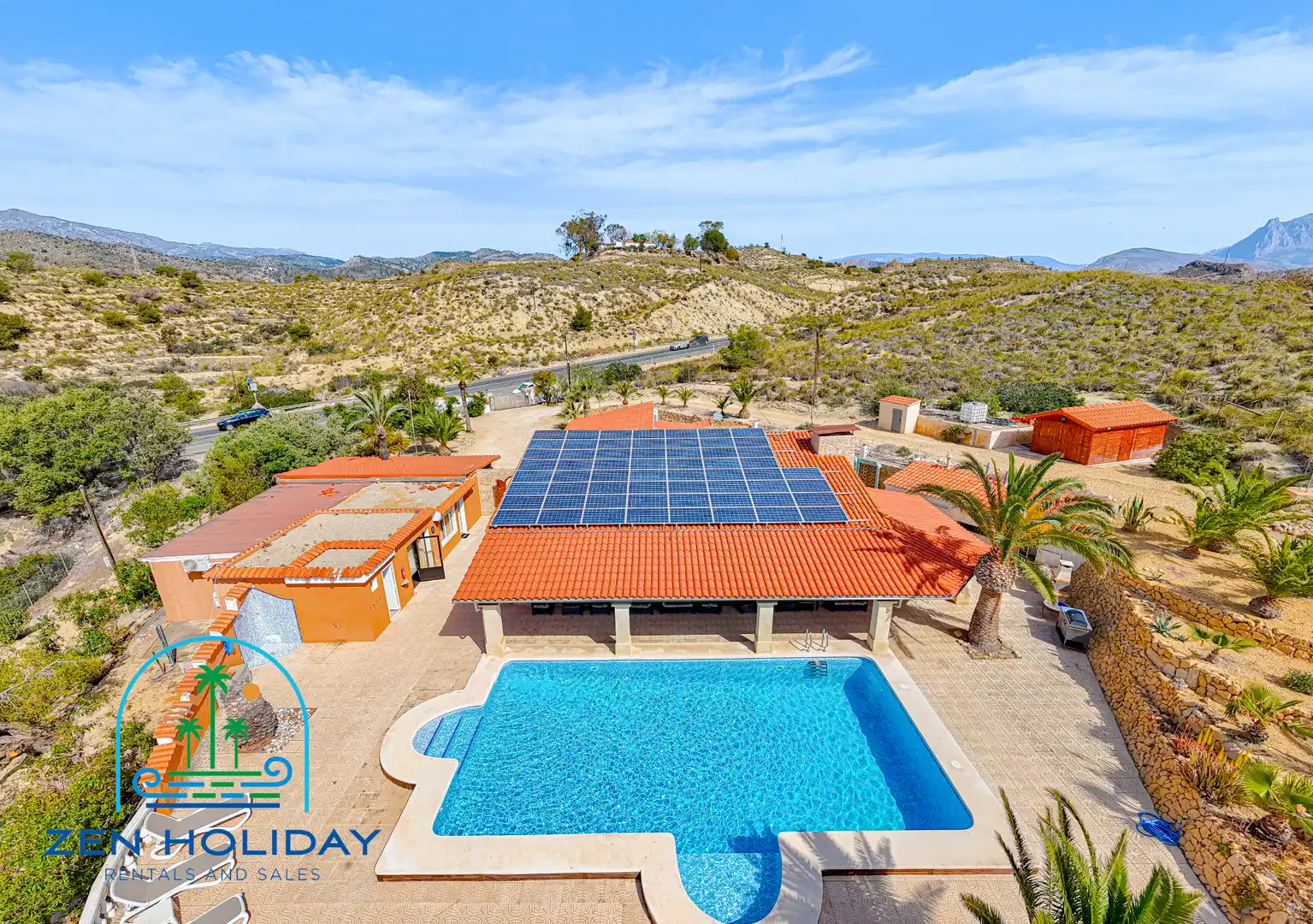 Piscina de Casa o chalet en venta en Villajoyosa / La Vila Joiosa con Aire acondicionado, Calefacción y Jardín privado