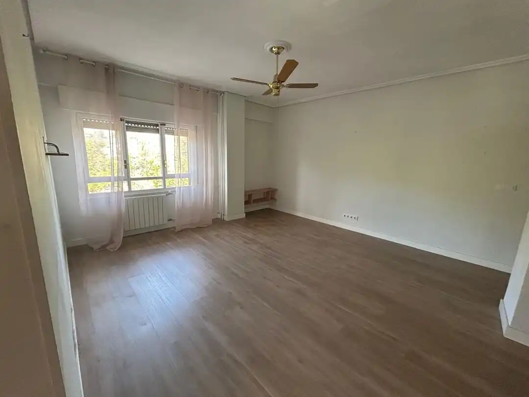 Bedroom of Flat for sale in Vitoria - Gasteiz  with Heating, Terrace and Storage room