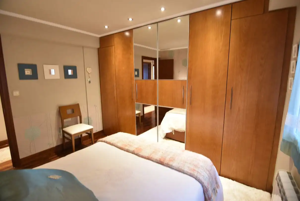 Habitación de Piso en venta en Soraluze / Plasencia de las Armas con Calefacción y Trastero