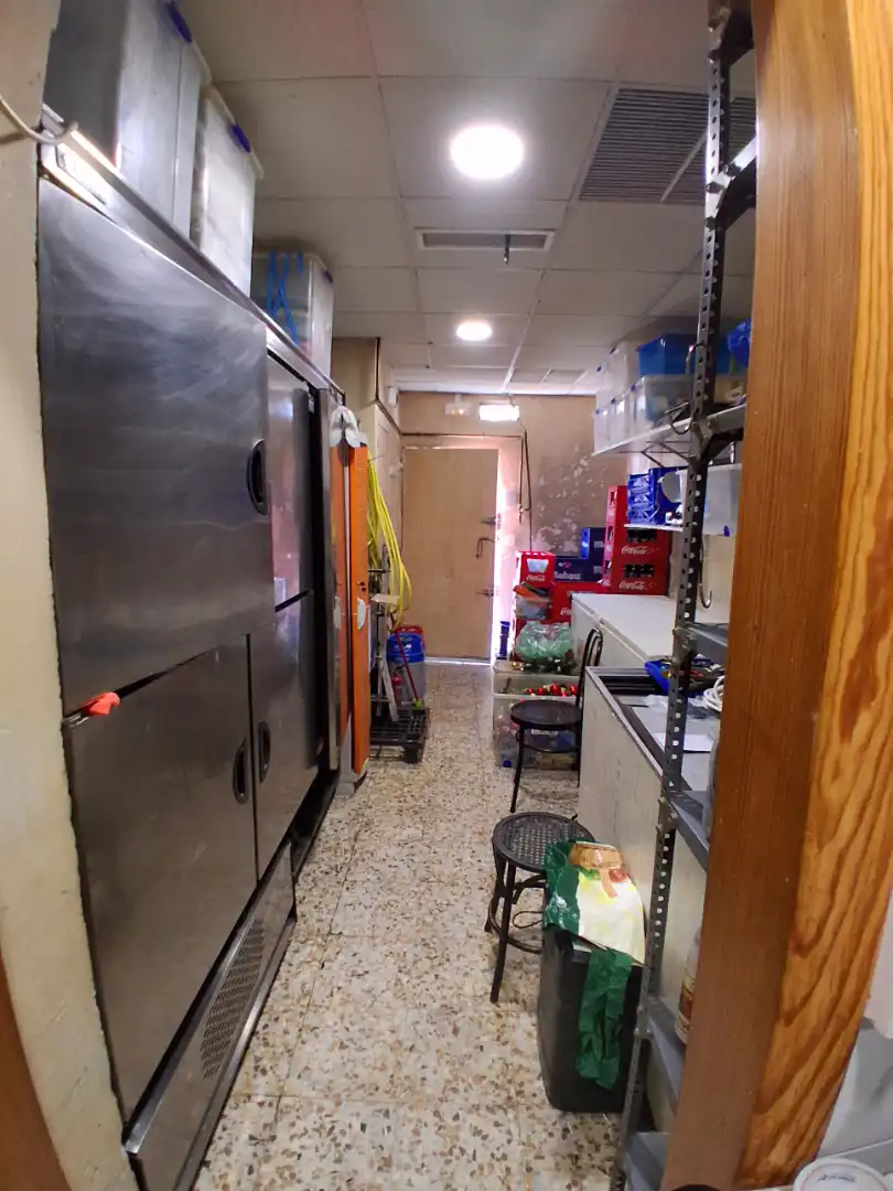 Local comercial en traspàs a Sur - PAU 4, imagen 18