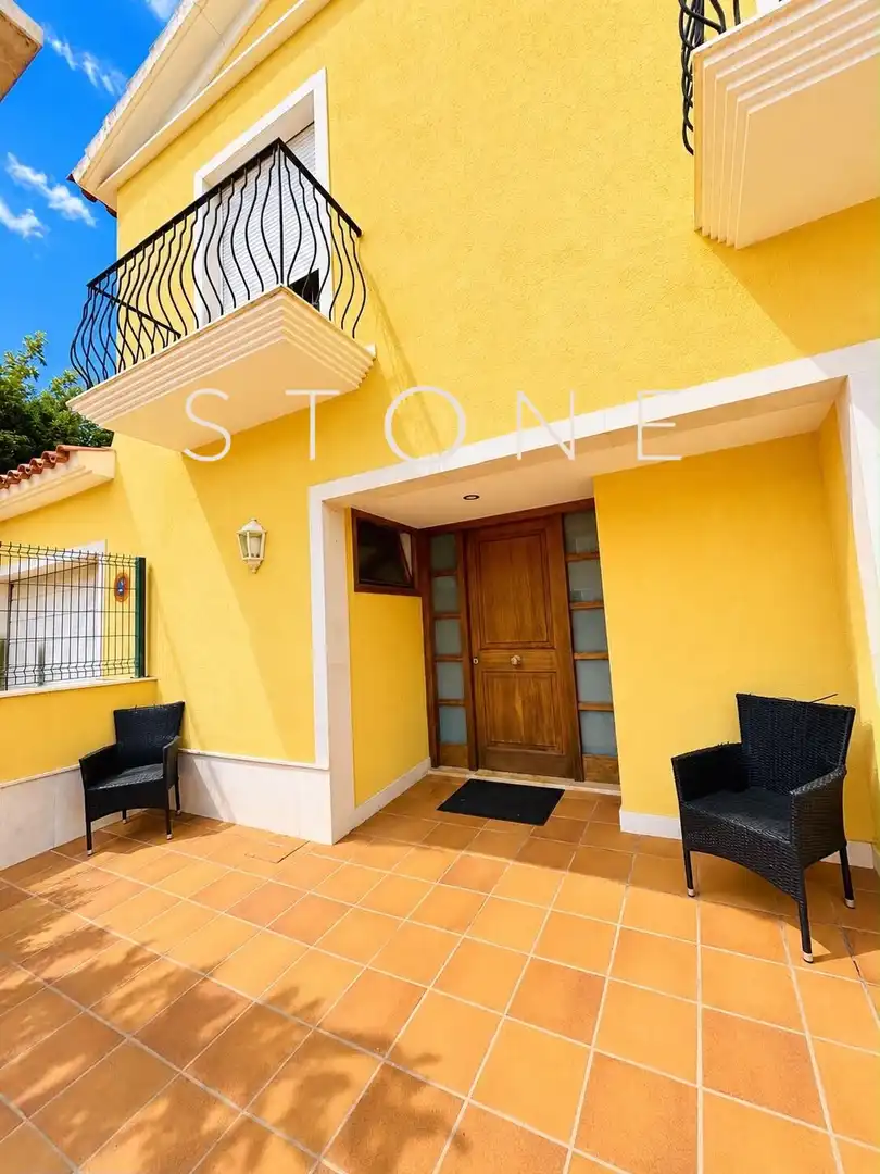Casa amb piscina en venda a Llucmaçanes, imagen 2