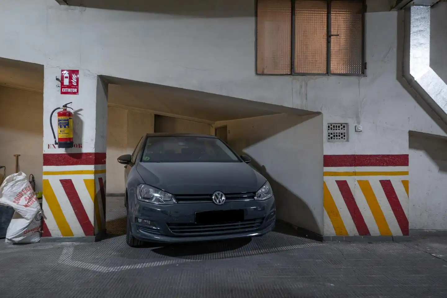 Aparcament de Garatge en venda en Ávila