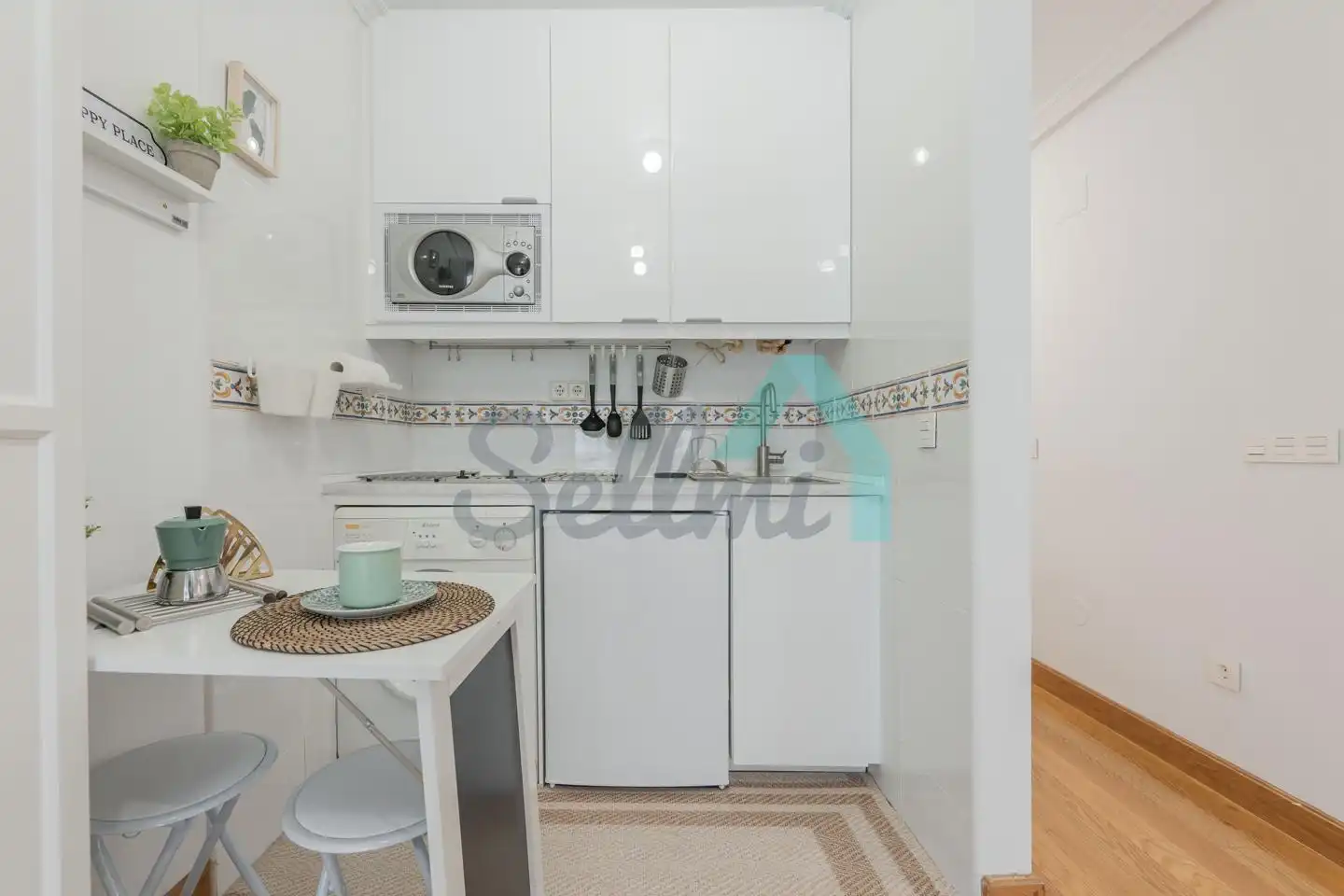 Wohnung zur Miete in Rosal, Parque San Francisco - Uría