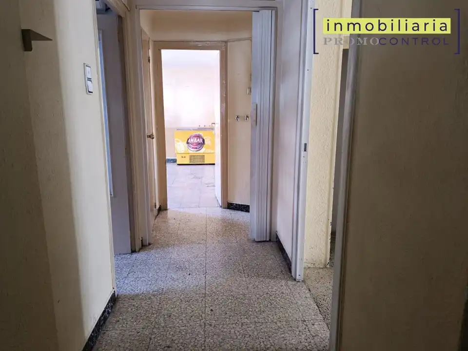 Einfamilien-Reihenhaus zum Verkauf in San Mateo de Gállego mit Terrasse, Möbliert und Mikrowelle