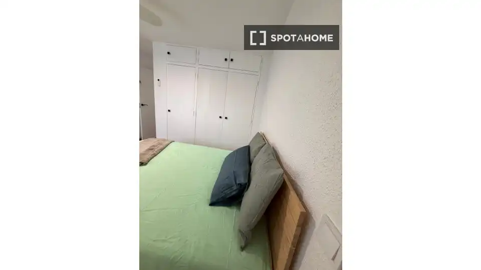 Room in Lucero