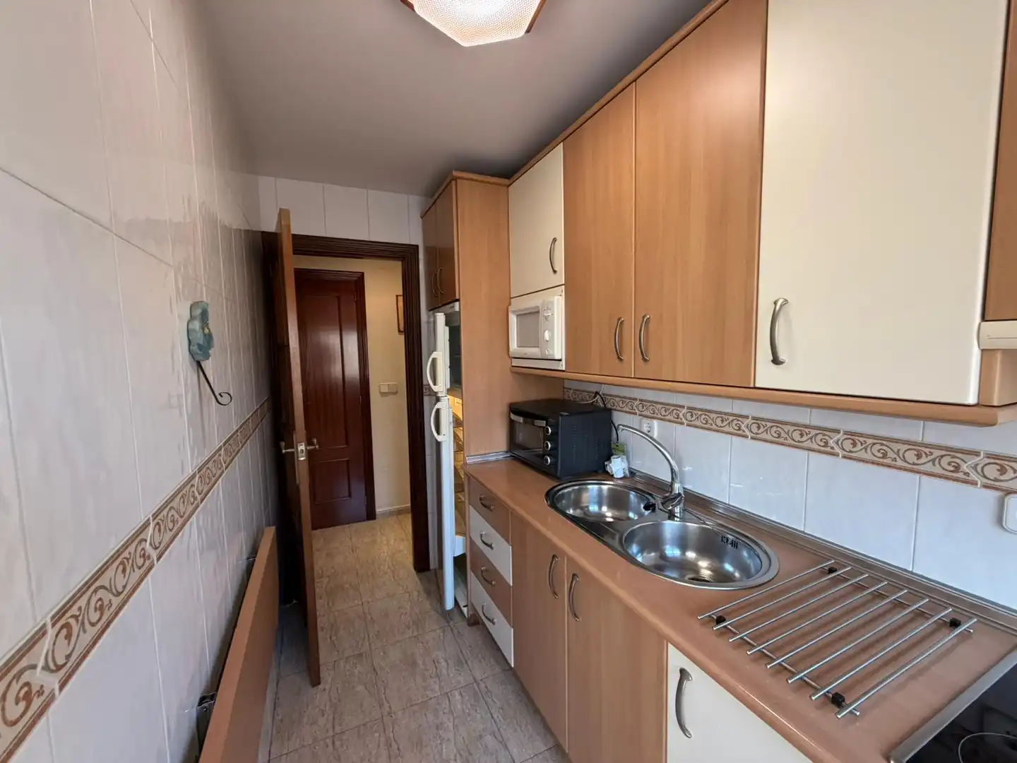 Kitchen of Flat for rent in Jaén  with Air Conditioner, Heating and Storage room