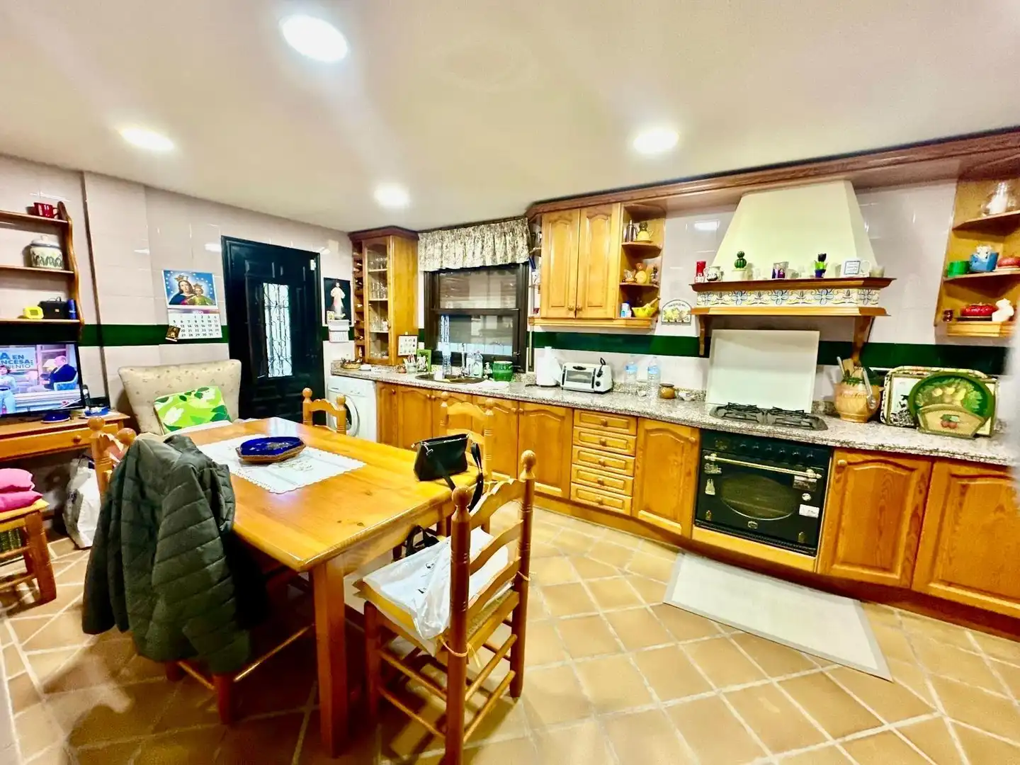 Cuina de Casa o xalet en venda en Mutxamel amb Jardí privat, Terrassa i Traster