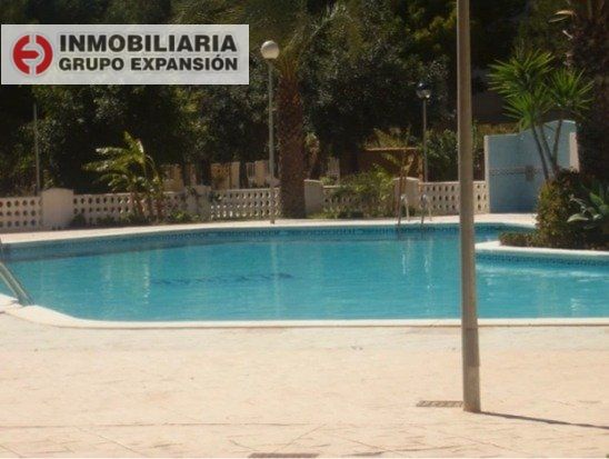 Piscina de Pis en venda en Castilblanco de los Arroyos amb Jardí privat, Terrassa i Piscina comunitària