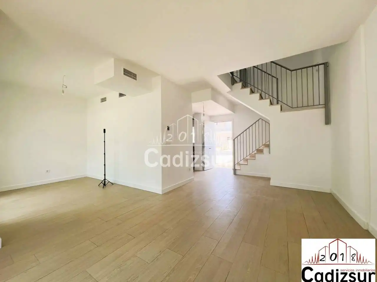 Casa adosada en venta en Puerto Real con Aire acondicionado, Calefacción y Jardín privado