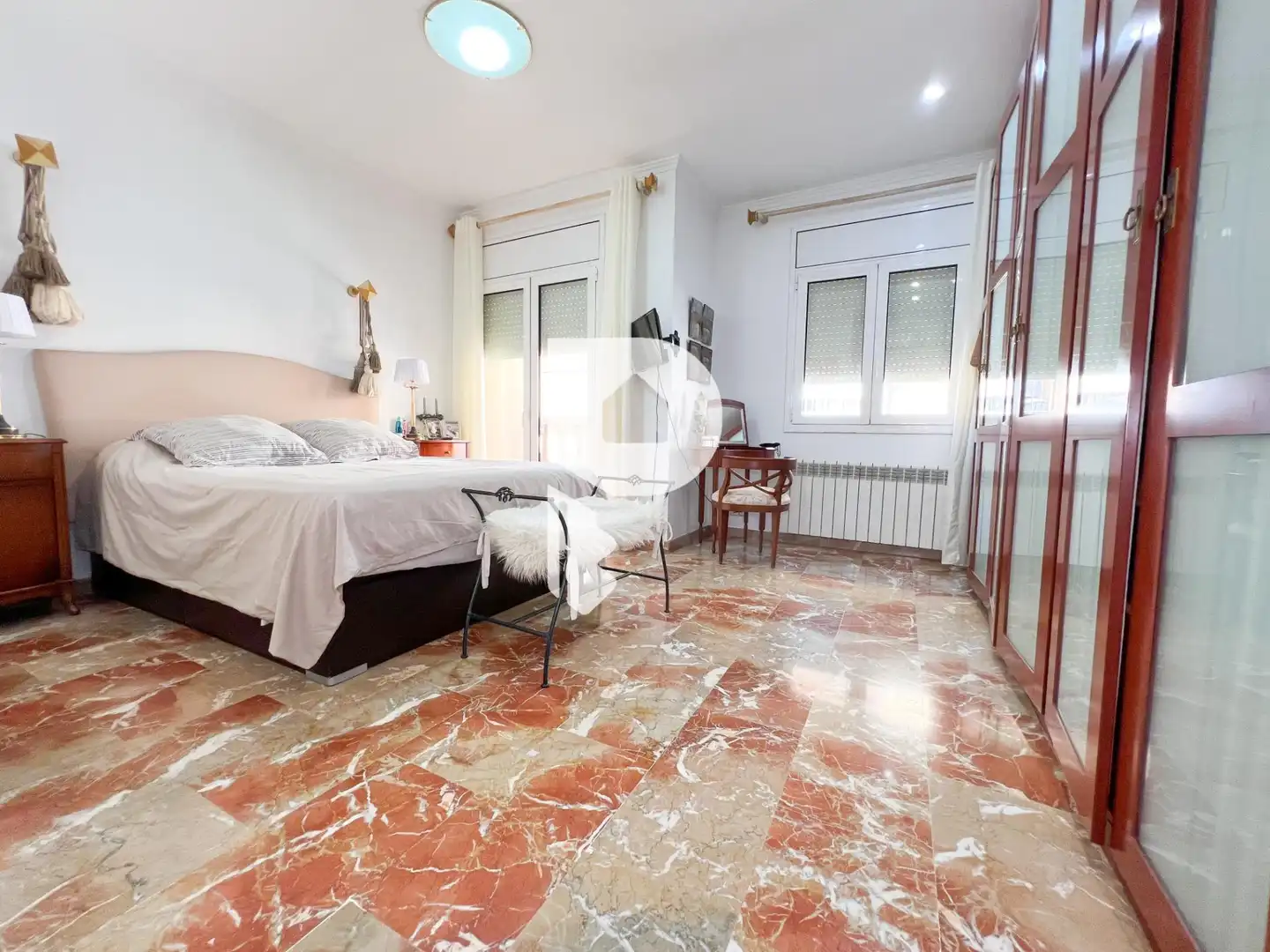 Dormitori de Casa adosada en venda en Sant Vicenç Dels Horts amb Aire condicionat, Calefacció i Terrassa