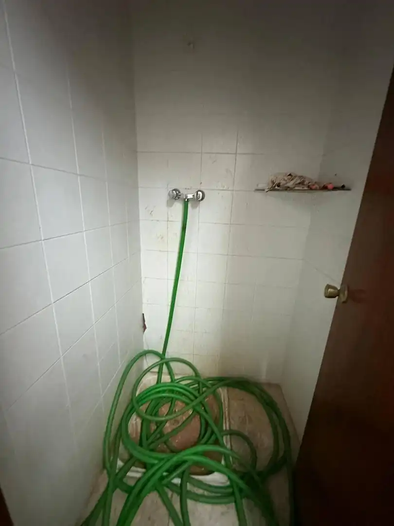 Baño de Nave industrial en venta en Olivenza