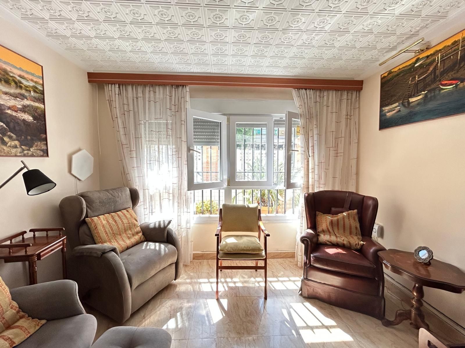 Living room of Single-family semi-detached for sale in San Fernando  with Air Conditioner, Heating and Private garden