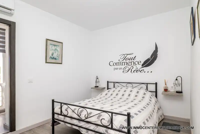 Dormitori de Casa o xalet en venda en Empuriabrava