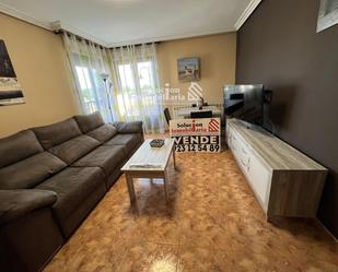 Living room of Flat for sale in Santa Marta de Tormes  with Air Conditioner, Heating and Parquet flooring