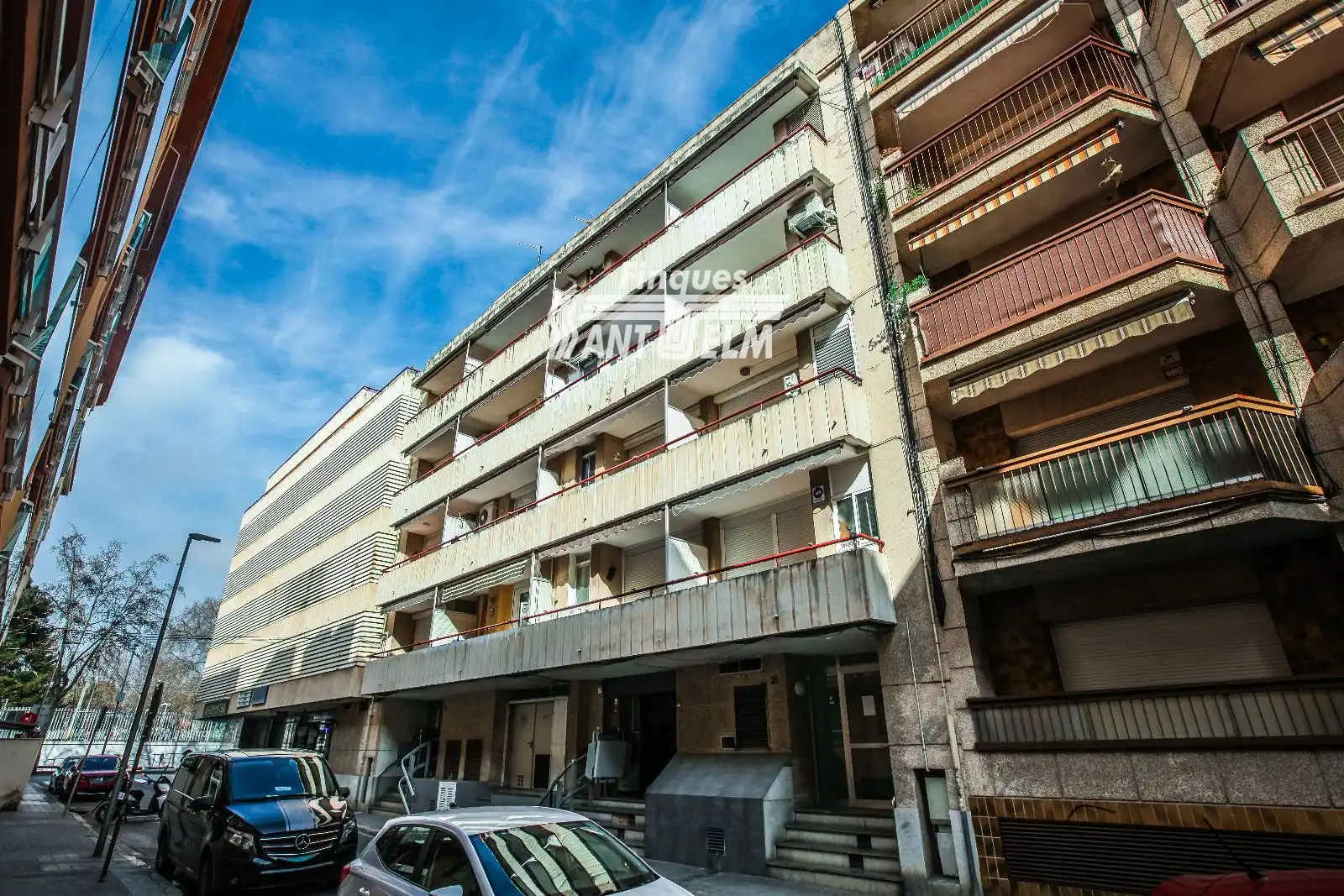 Ático con ascensor en venta en Angel Guimera