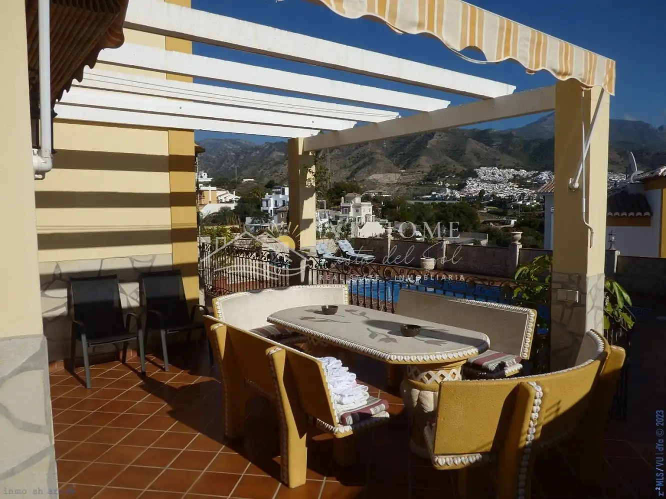 Terraza de Casa o chalet en venta en Nerja con Aire acondicionado, Calefacción y Jardín privado