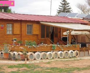 Vista exterior de Finca rústica en venda en Villarroya de la Sierra amb Calefacció, Jardí privat i Terrassa