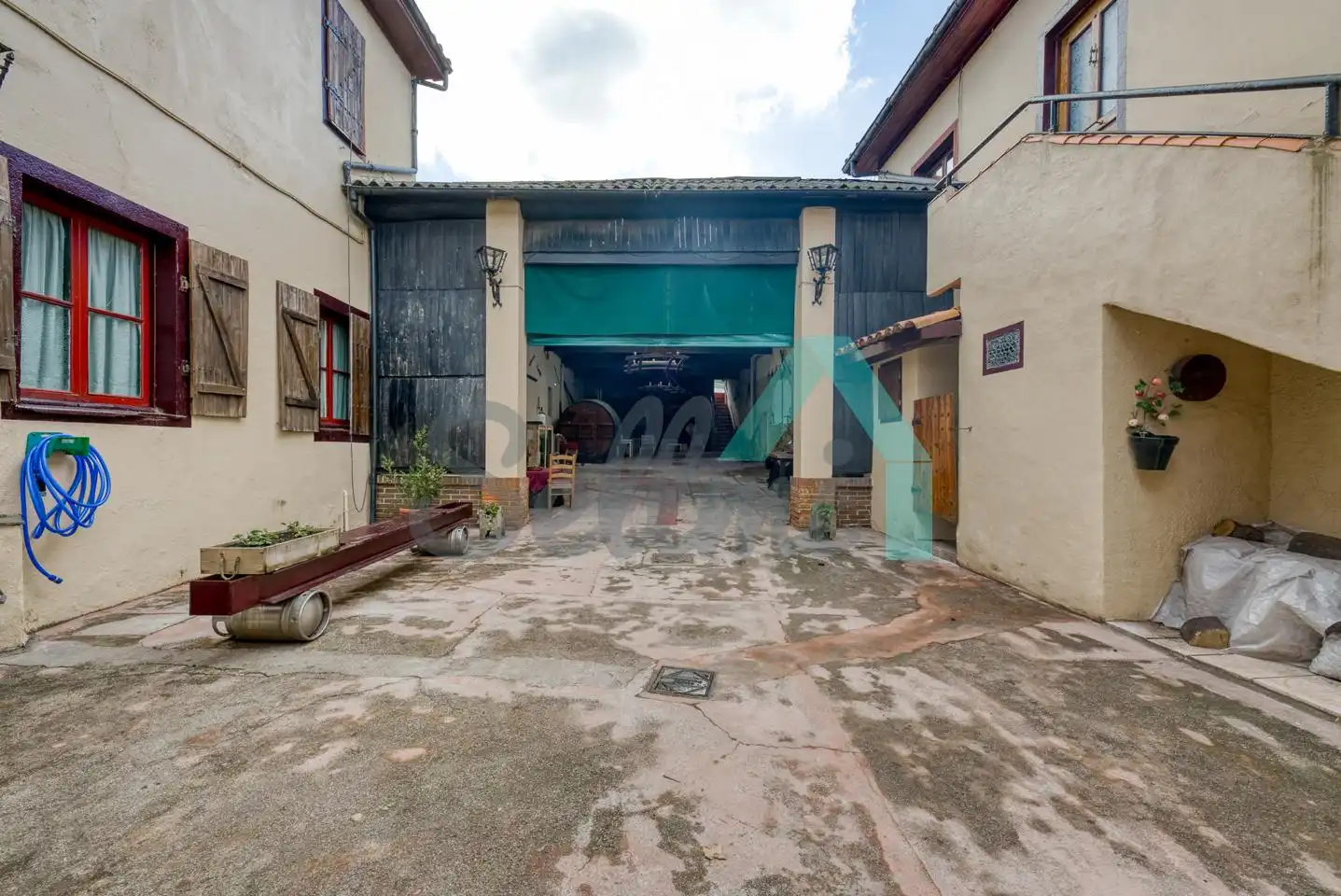 Exterior view of Buildings for sale in Oviedo 