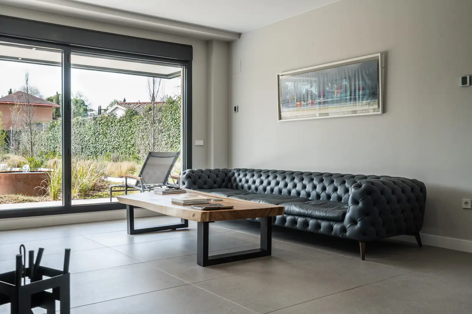 Living room of Houses for sale in Villanueva de la Cañada  with Air Conditioner, Heating and Private garden