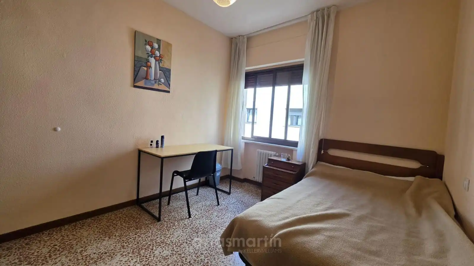 Schlafzimmer von Wohnung zur untervermieten in Salamanca mit Heizung, Terrasse und Möbliert